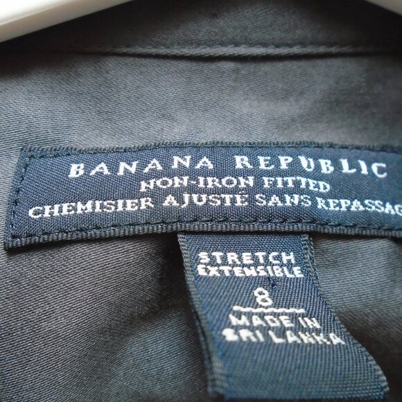 BANANA REPUBLIC CHARCOAL NON-IRON FITTED WOMANS LONG SLEEVED SHIRT SIZE 8 - Picture 3 of 3